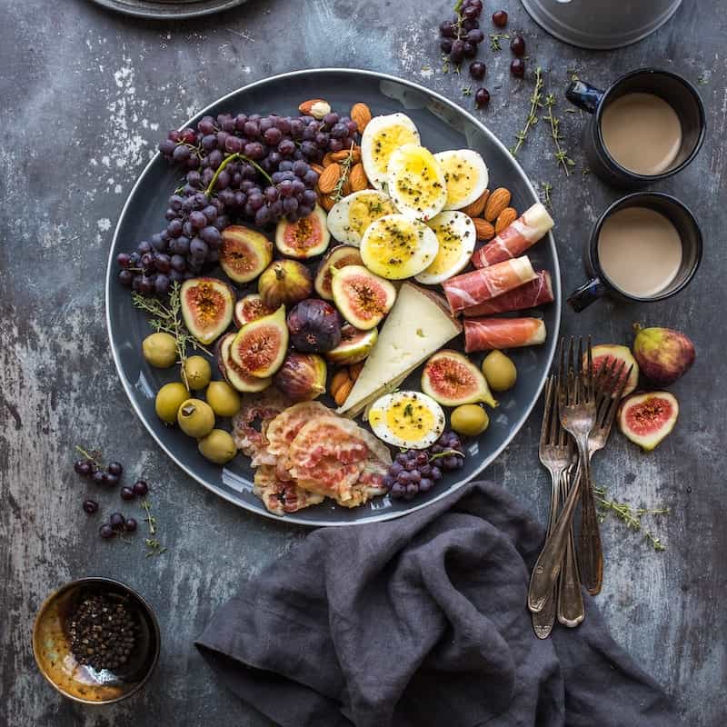 Photo of beautifully arranged foods